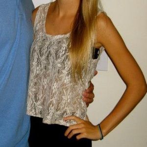 Crochet crop tank top - ivory/cream